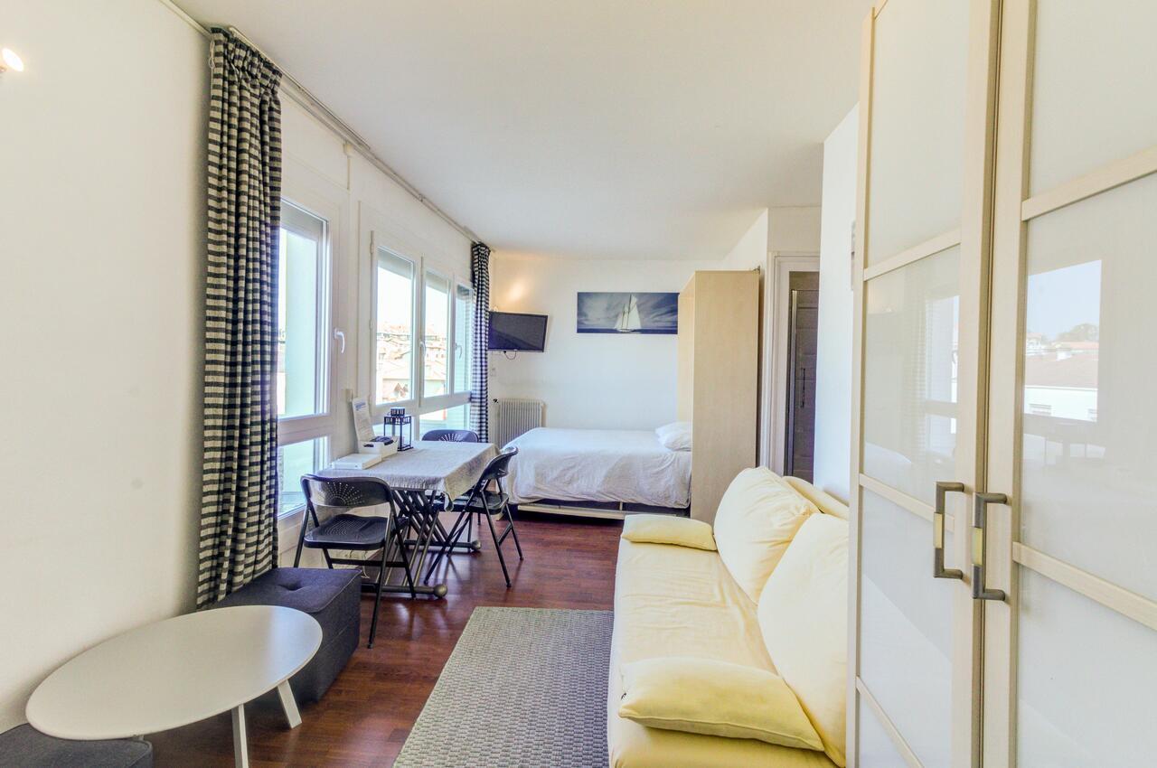 Hall Studio Saint-Jean-de-Luz Exterior photo